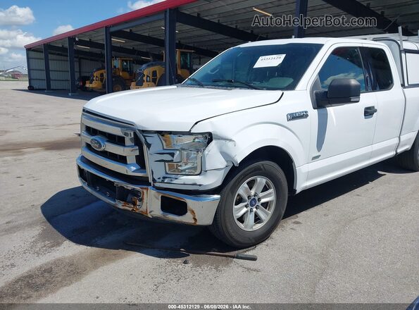1FTEX1CP2GKD60479 2016 FORD F150 White Front view