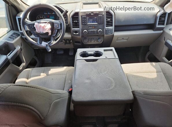 1FTEX1CP2HKD83066 2017 FORD F150 White Вид салону спереду