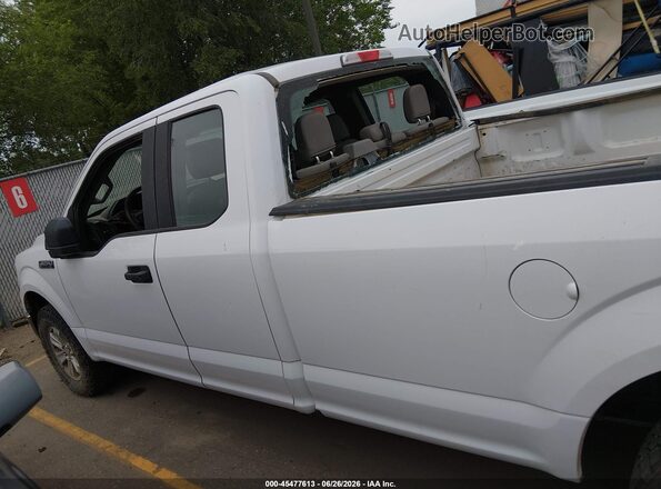1FTEX1E51KKE96767 2019 FORD F150 White Widok wnętrza 360 stopni