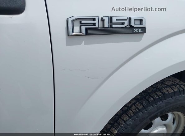 1FTEX1E56JKE67649 2018 FORD F150 White Vista interior trasera