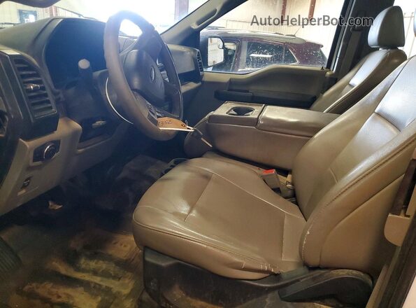 1FTEX1EB3KKD48108 2019 FORD F150 White Front interior view
