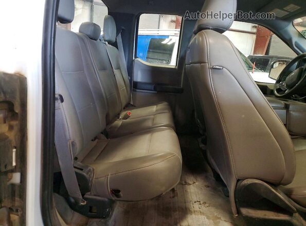 1FTEX1EB3KKD48108 2019 FORD F150 White Rear seats view