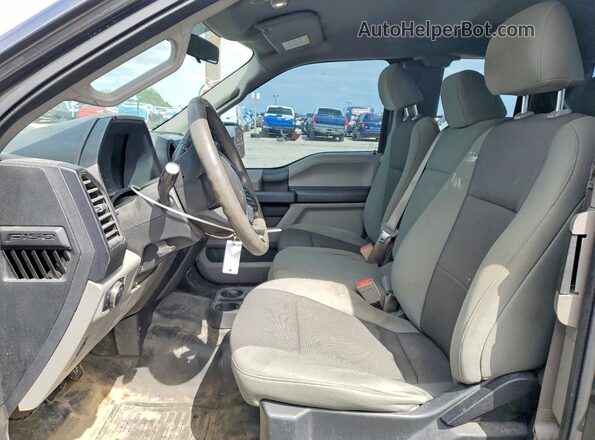1FTEX1EB7JFB13024 2018 FORD F150 Gray Вид салону спереду