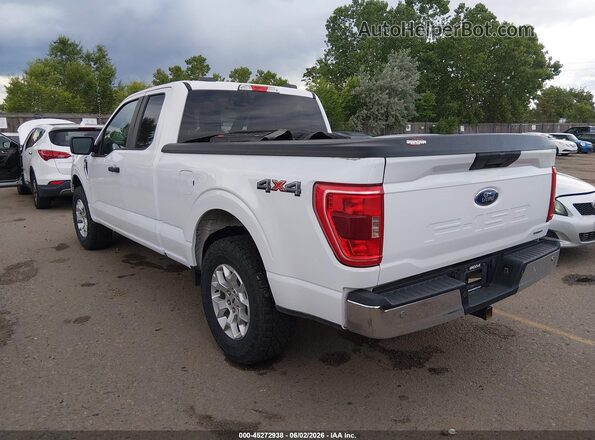 1FTEX1EP2NKF30737 2022 FORD F150 White Widok wnętrza 360 stopni