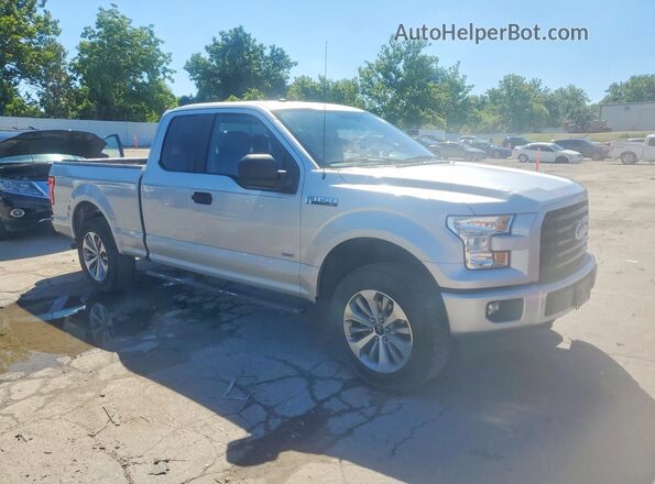 1FTEX1EP4HKD70610 2017 FORD F150 Gray Front right