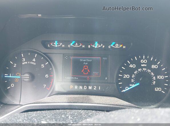 1FTEX1EP6GFB61473 2016 FORD F150 White Vista de los asientos traseros