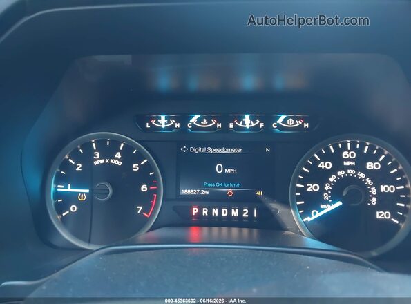 1FTEX1EP6GFC44661 2016 FORD F150 Черный Вид задних сидений