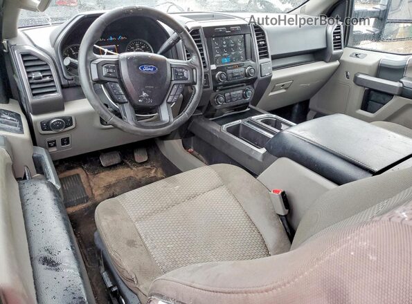 1FTEX1EP7HKC58979 2017 FORD F150 Charcoal Вид панелі приладів