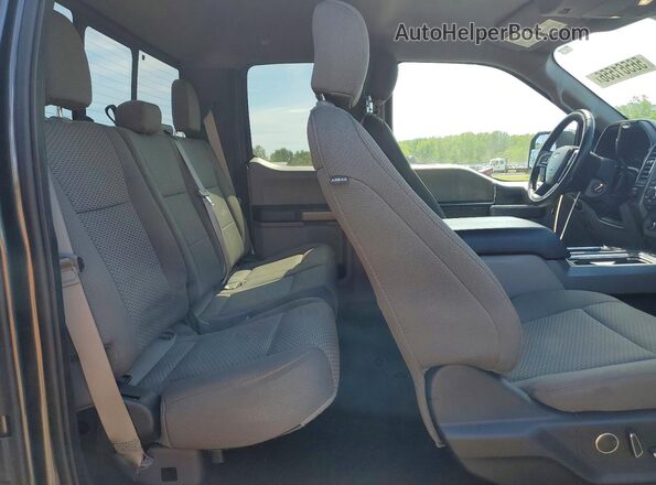 1FTEX1EP7JFD81762 2018 FORD F150 Серый Вид задних сидений