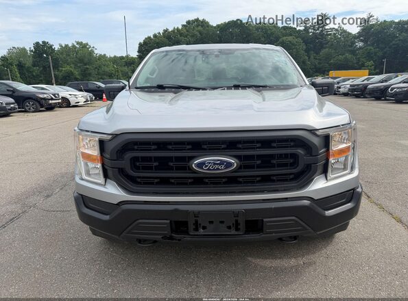 1FTEX1EPXNFA18152 2022 FORD F150 Silver Dashboard view