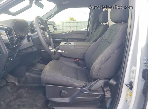 1FTFW1E50NKE58426 2022 FORD F150 White Widok wnętrza z przodu