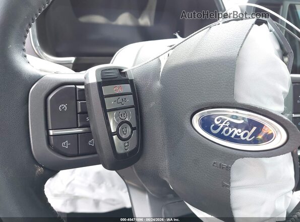 1FTFW1E53NFB12962 2022 FORD F150 White Vista del salpicadero