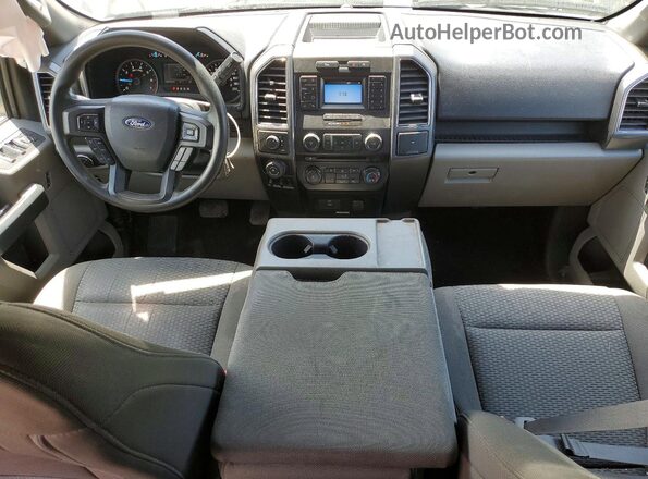 1FTFW1E56JFD61752 2018 FORD F150 Black Vista del salpicadero