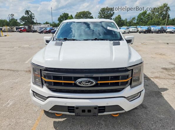 1FTFW1E56PFC91081 2023 FORD F150 White Widok z przodu