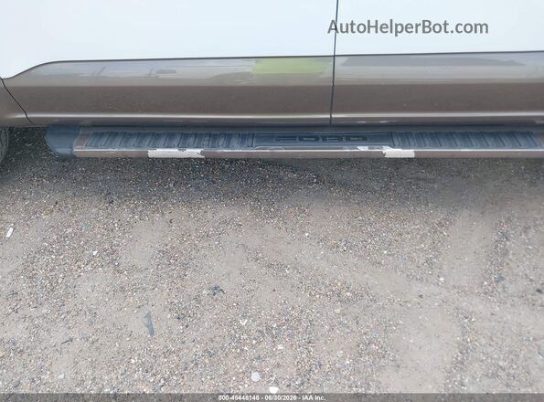 1FTFW1E81NFB07740 2022 FORD F150 White Widok z przodu