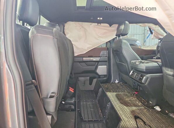 1FTFW1E82NFB59460 2022 FORD F150 Charcoal Հետևի նստատեղերի տեսք