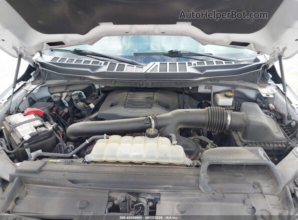 1FTFW1E82PFC49758 2023 FORD F150 Серебряный Вид подкапотного пространства