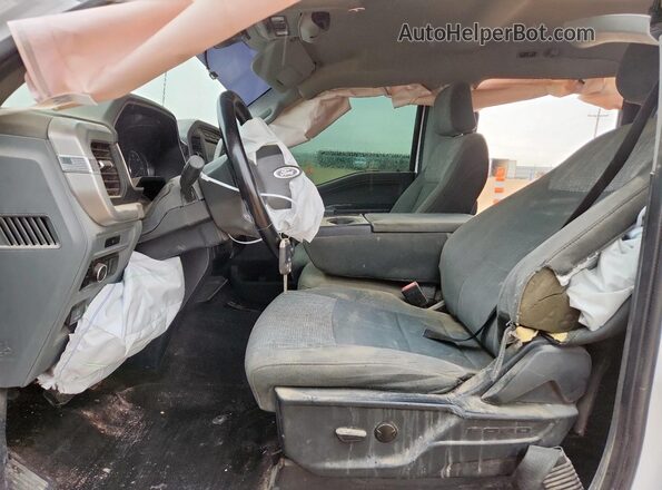 1FTFW1E84PFA05237 2023 FORD F150 Белый Вид салона спереди