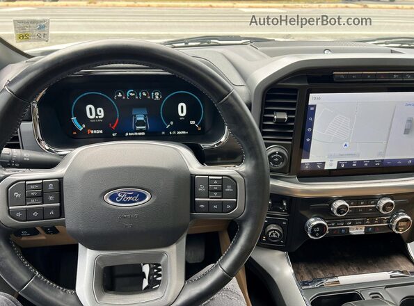 1FTFW1E85MFC40550 2021 FORD F150 Белый Вид салона спереди