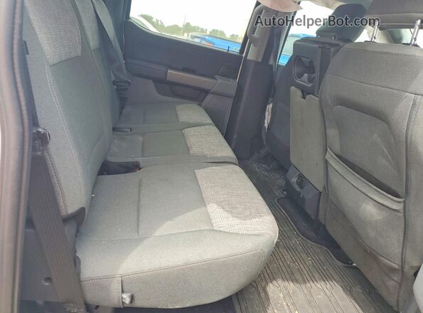1FTFW1ED2PFB50614 2023 FORD F150 White Vista de los asientos traseros