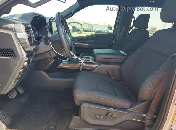 1FTFW1ED3PFA04593 2023 FORD F150 Silver Вид салону спереду