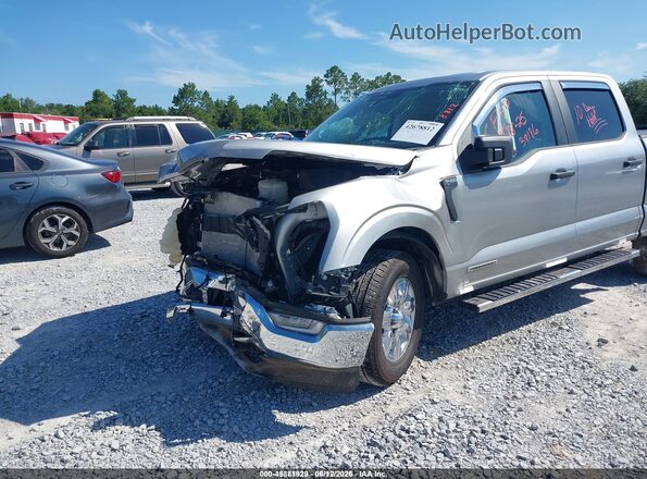 1FTFW1EDXNFB36943 2022 FORD F150 Silver Widok z przodu