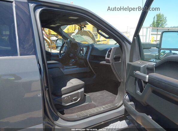 1FTFW1EG2GKD18141 2016 FORD F150 Серый Вид салона спереди