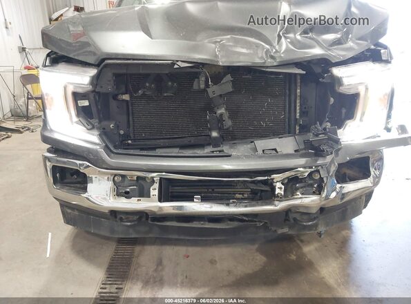 1FTFW1EG9JFD74402 2018 FORD F150 Gray Front view