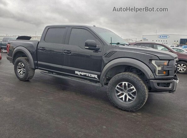 1FTFW1RG2HFC02684 2017 FORD F150 Black Front right
