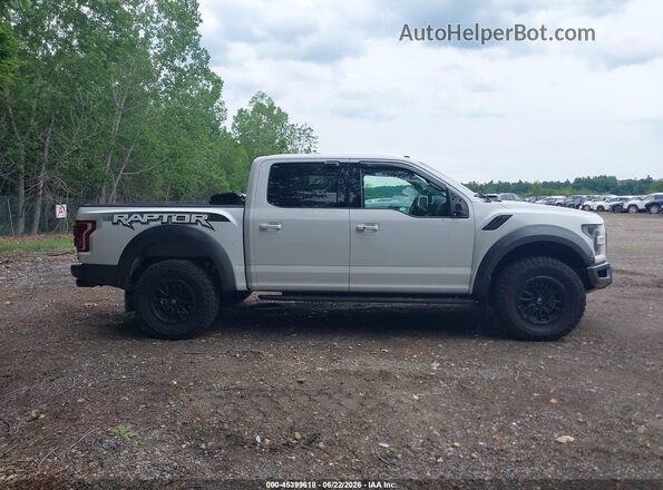 1FTFW1RG2JFD72680 2018 FORD F150 Белый Вид задней части салона