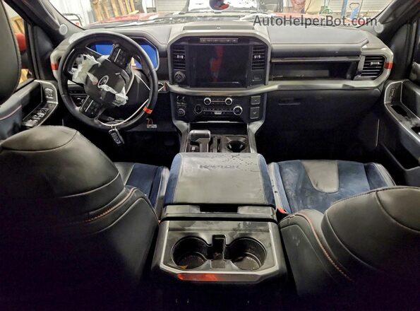 1FTFW1RG3PFC76484 2023 FORD F150 Orange Vista del salpicadero