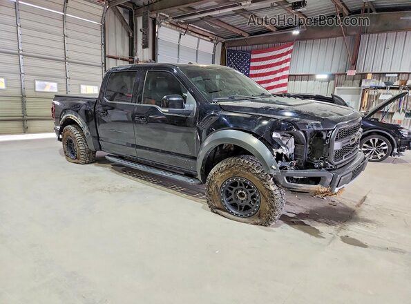1FTFW1RG4JFD12514 2018 FORD F150 Black Front right