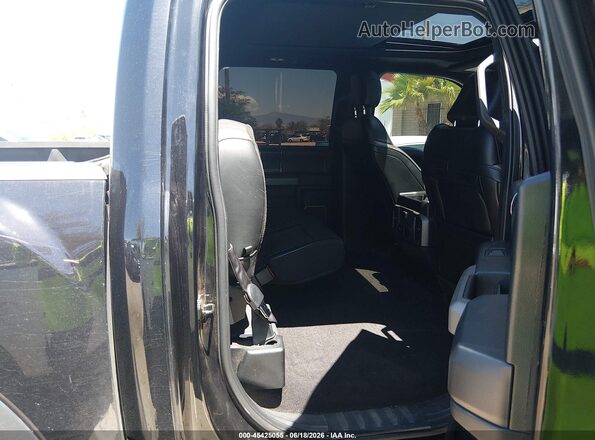 1FTFW1RG4KFA63357 2019 FORD F150 Black Vista de la etiqueta del VIN