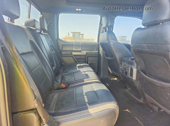 1FTFW1RG6HFC65805 2017 FORD F150 Черный Вид задних сидений
