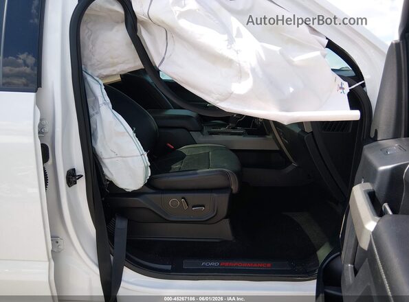 1FTFW1RG6JFB44181 2018 FORD F150 Белый Вид салона спереди