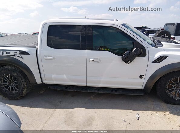 1FTFW1RG6JFB44181 2018 FORD F150 Белый Вид задней части салона