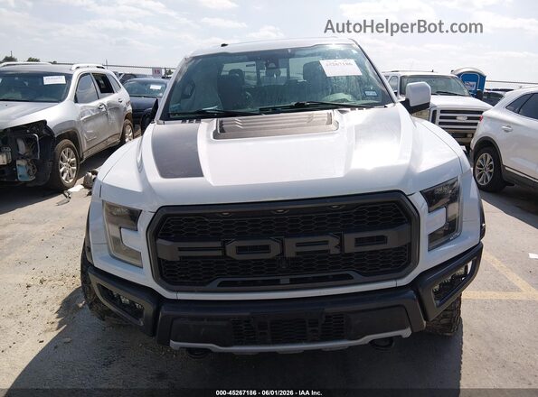 1FTFW1RG6JFB44181 2018 FORD F150 Белый Вид щитка приборов