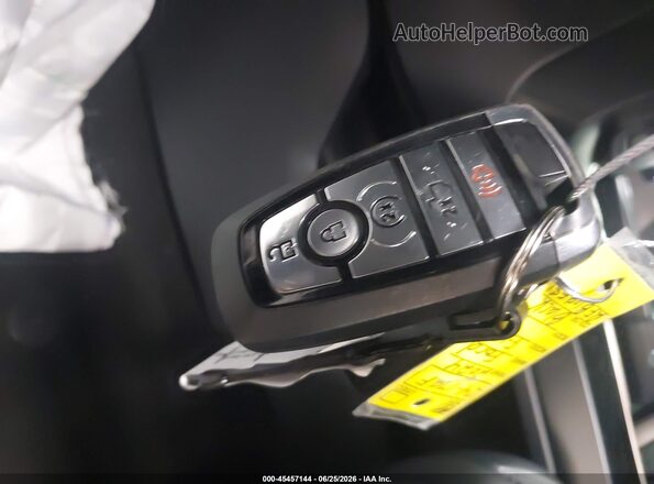 1FTFW1RGXRFB69581 2024 FORD F150 Черный Вид панели приборов