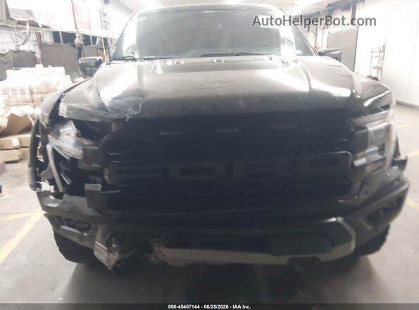 1FTFW1RGXRFB69581 2024 FORD F150 Черный Вид спереди