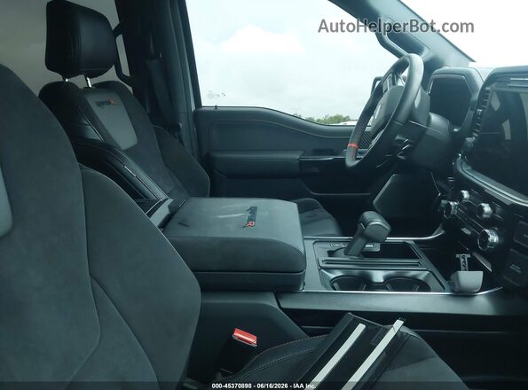 1FTFW1RJ6PFA98534 2023 FORD F150 Gray Vista interior delantera
