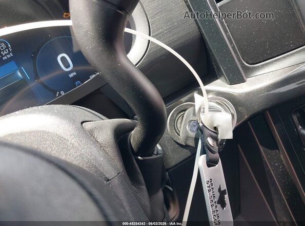 1FTFW2L51SKD07020 2025 FORD F150 Красный Вид панели приборов