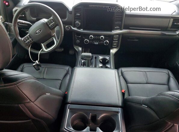 1FTFW3L52RKD91624 2024 FORD F150 Черный Вид панели приборов