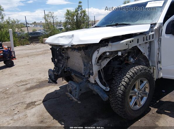 1FTFW3L59RKD69670 2024 FORD F150 White Вид спереду