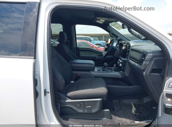 1FTFW3L8XSFB91468 2025 FORD F150 White Vista interior delantera