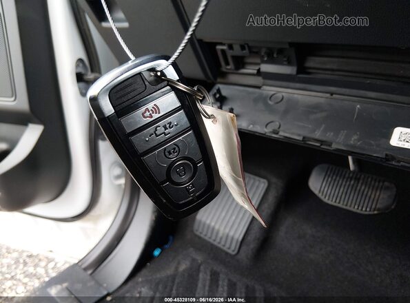 1FTFW3LD0RFA09686 2024 FORD F150 White Dashboard view