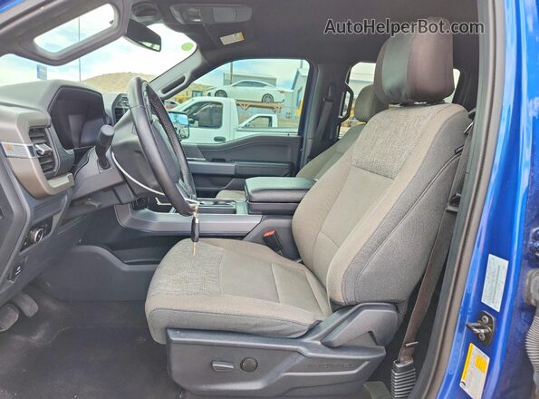 1FTFW3LD0RFA49296 2024 FORD F150 Blue წინა სალონის ხედი