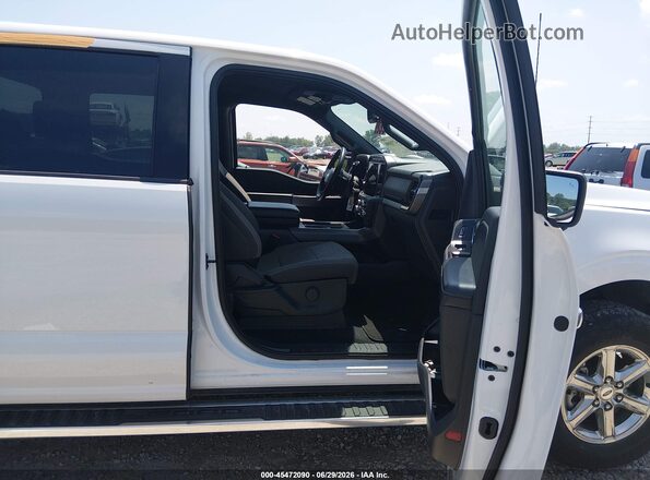 1FTFW3LD1RFA54717 2024 FORD F150 White Front interior view