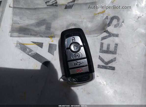 1FTFW3LD4RFB78996 2024 FORD F150 Gray Vista del salpicadero