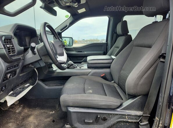 1FTFW3LD8RFA78674 2024 FORD F150 Blue Front interior view