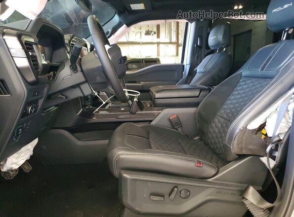 1FTFW5L57SFB80574 2025 FORD F150 Silver Widok wnętrza z przodu